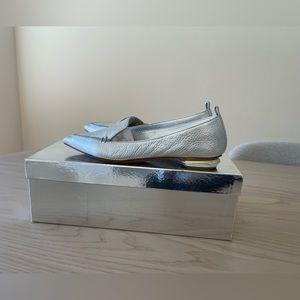 Nicholas Kirkwood Beya Botalatto Silver Leather Loafers size 38.